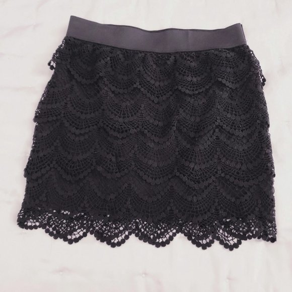 Aeropostale Cotton Blend Scalloped Lace Skirt- S - Picture 5 of 14